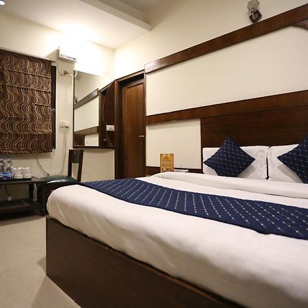 Hotel Gaylord International - Yeni Delhi Dış mekan fotoğraf