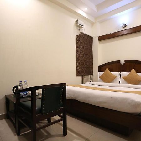 Hotel Gaylord International - Yeni Delhi Dış mekan fotoğraf