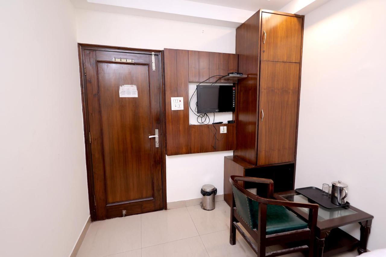 Hotel Gaylord International - Yeni Delhi Dış mekan fotoğraf