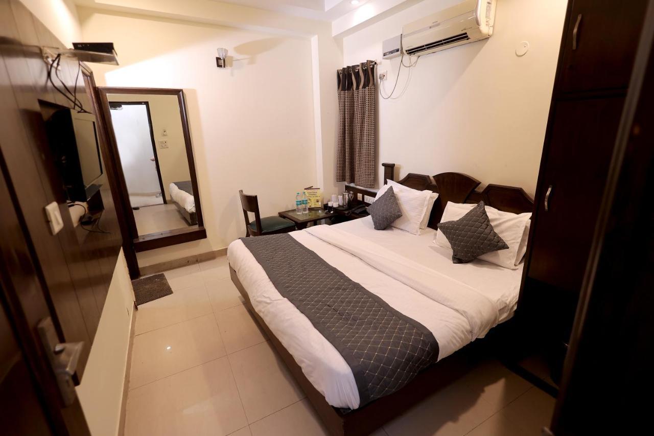 Hotel Gaylord International - Yeni Delhi Dış mekan fotoğraf