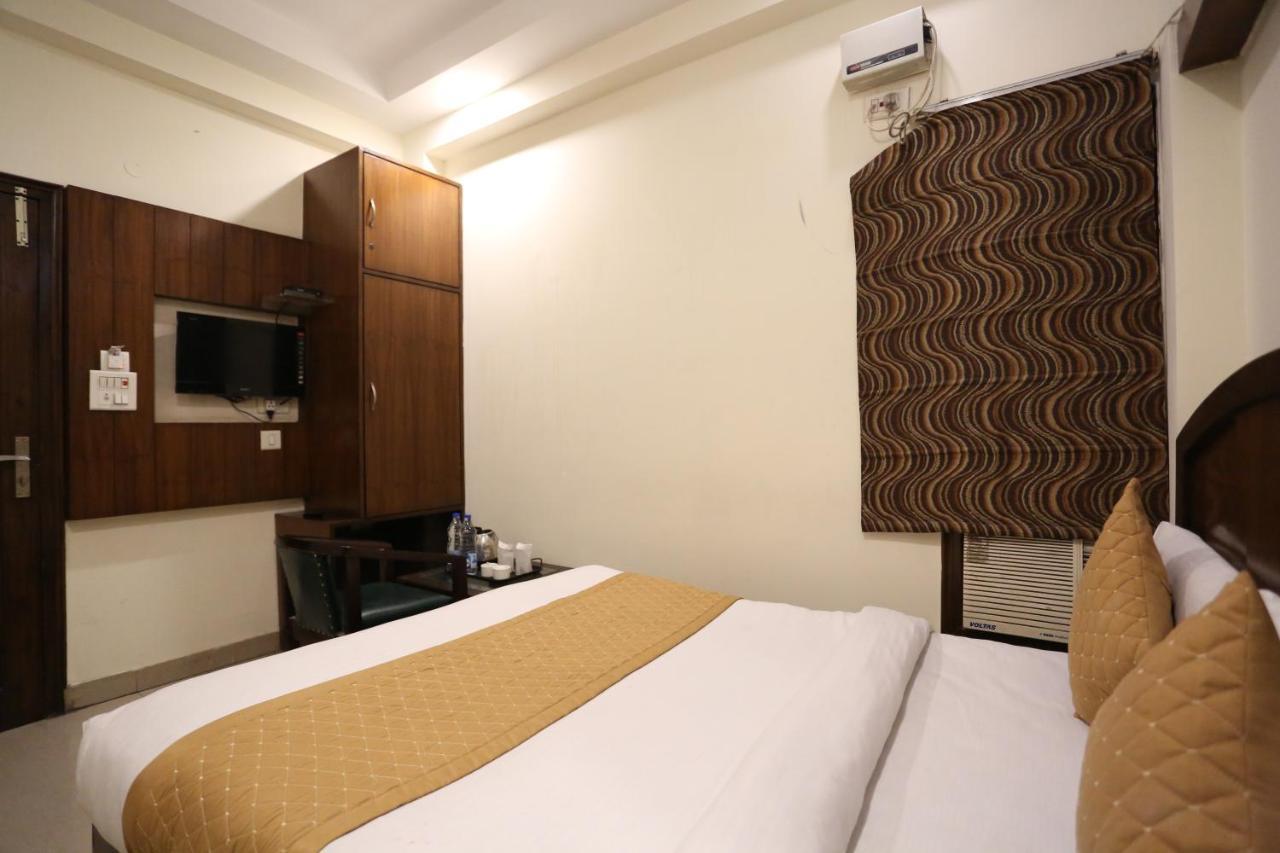 Hotel Gaylord International - Yeni Delhi Dış mekan fotoğraf