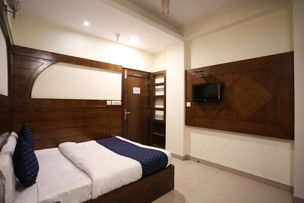 Hotel Gaylord International - Yeni Delhi Dış mekan fotoğraf