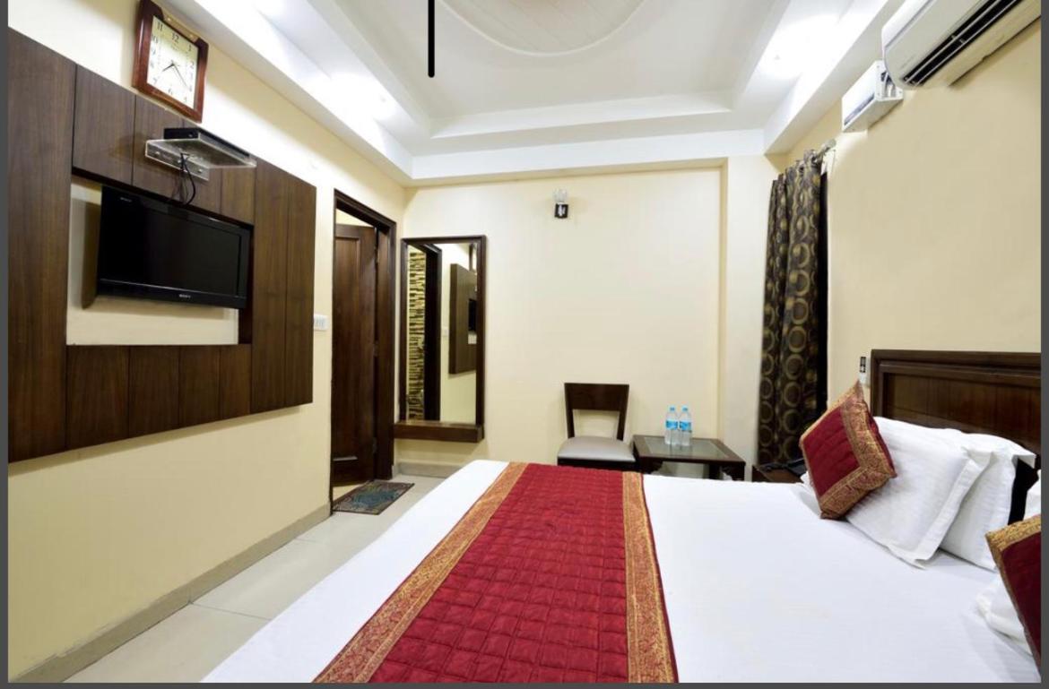 Hotel Gaylord International - Yeni Delhi Dış mekan fotoğraf