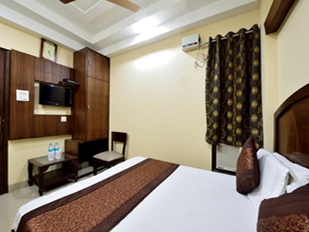 Hotel Gaylord International - Yeni Delhi Dış mekan fotoğraf