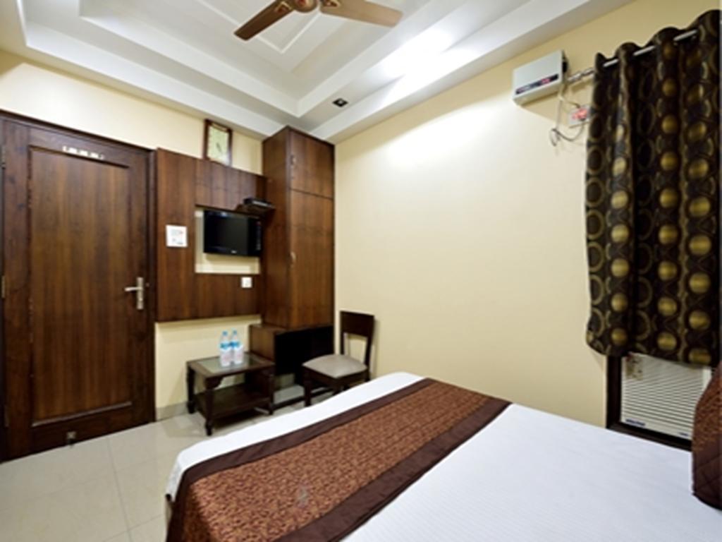 Hotel Gaylord International - Yeni Delhi Dış mekan fotoğraf